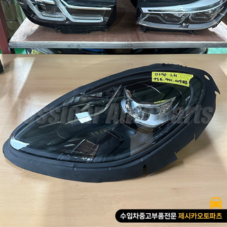 faros-delanteros-led-de-matriz-pdls-porsche-macan-95b