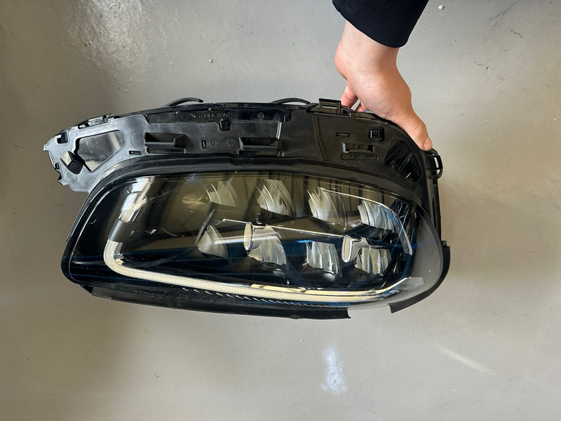 benz-e-class-w213-review-rh-passenger-headlight-a2139067609